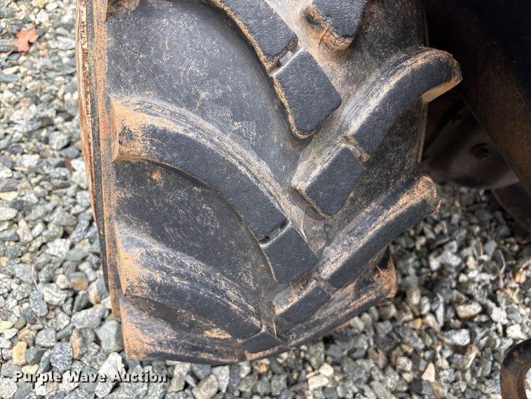 image for item YA2702 2015 Ditch Witch 410SX trencher