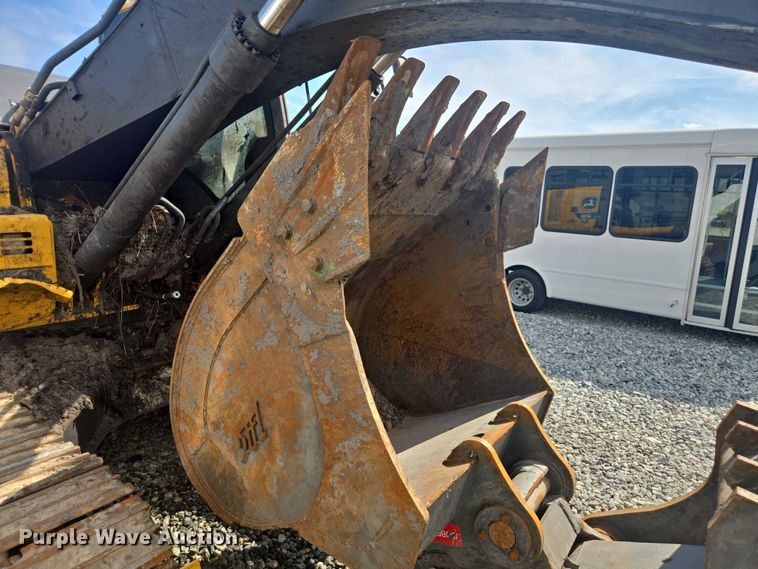 image for item YA2718 2024 John Deere 210 P-Tier excavator