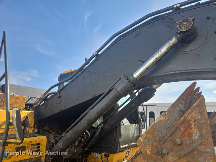 image for item YA2718 2024 John Deere 210 P-Tier excavator