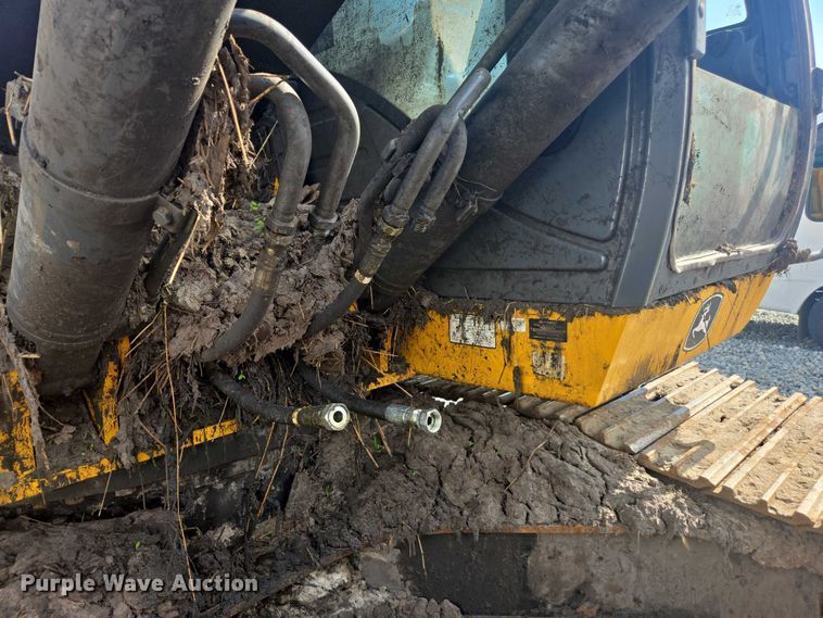 image for item YA2718 2024 John Deere 210 P-Tier excavator