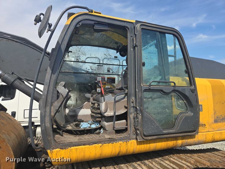 image for item YA2718 2024 John Deere 210 P-Tier excavator