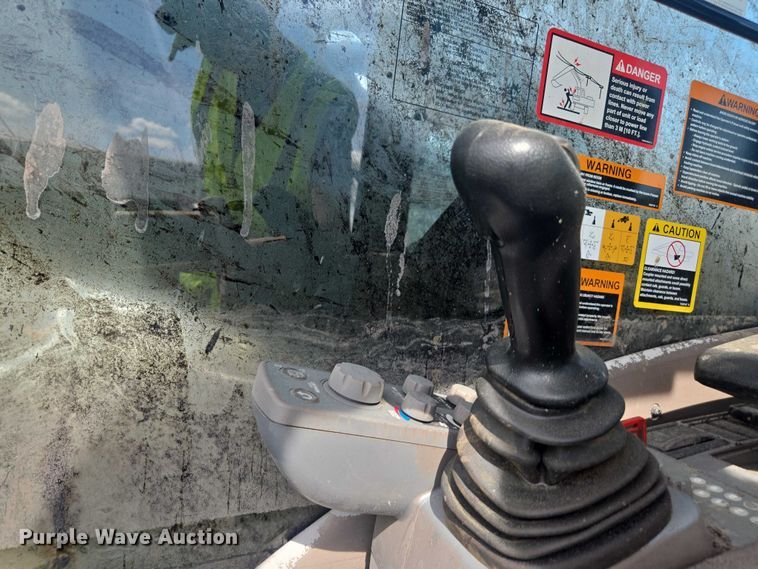 image for item YA2718 2024 John Deere 210 P-Tier excavator