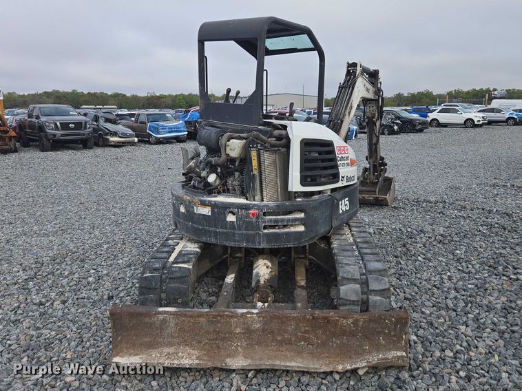 image for item YA2744 2017 Bobcat E45 mini excavator