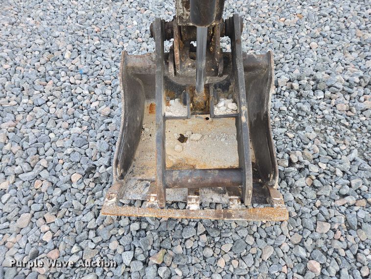 image for item YA2744 2017 Bobcat E45 mini excavator