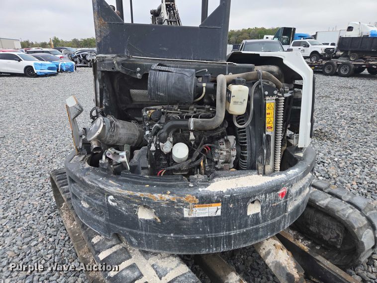image for item YA2744 2017 Bobcat E45 mini excavator