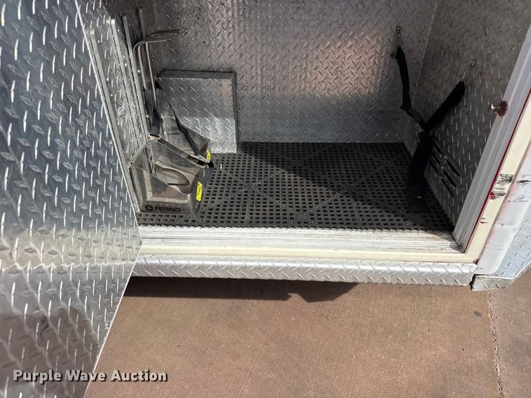 image for item DQ4352 2016 Ford F450 Super Duty XLT ambulance