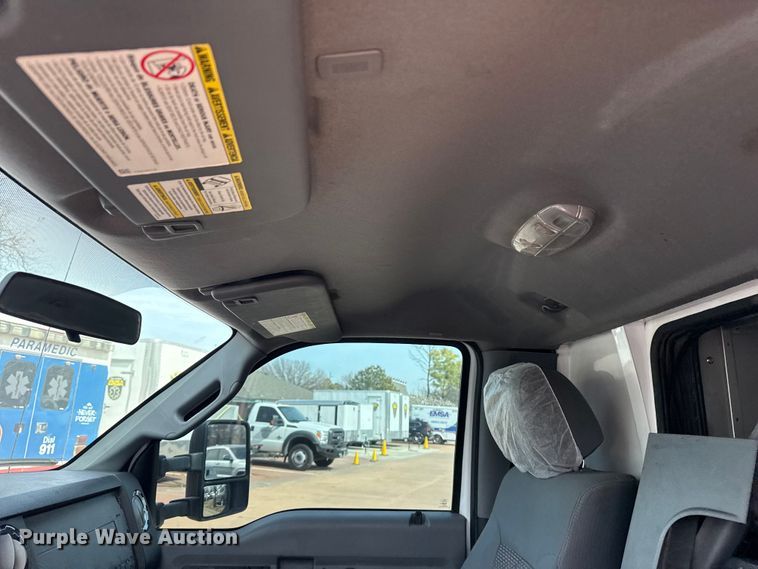 image for item DQ4352 2016 Ford F450 Super Duty XLT ambulance