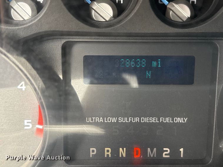 image for item DQ4352 2016 Ford F450 Super Duty XLT ambulance