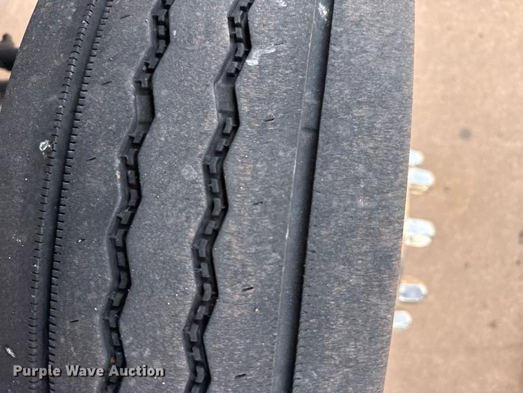 image for item DQ4352 2016 Ford F450 Super Duty XLT ambulance