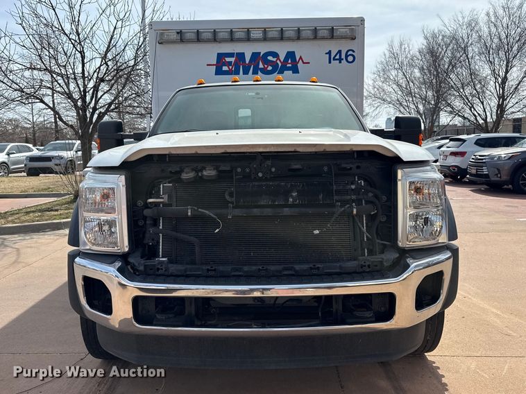 image for item DQ4353 2012 Ford F450 Super Duty XLT ambulance