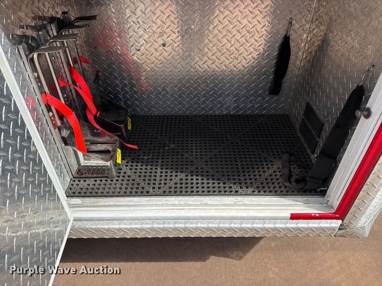 image for item DQ4353 2012 Ford F450 Super Duty XLT ambulance