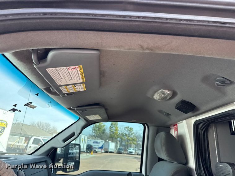 image for item DQ4353 2012 Ford F450 Super Duty XLT ambulance