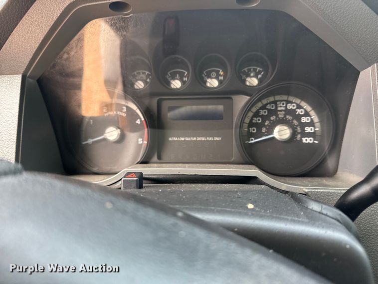 image for item DQ4353 2012 Ford F450 Super Duty XLT ambulance