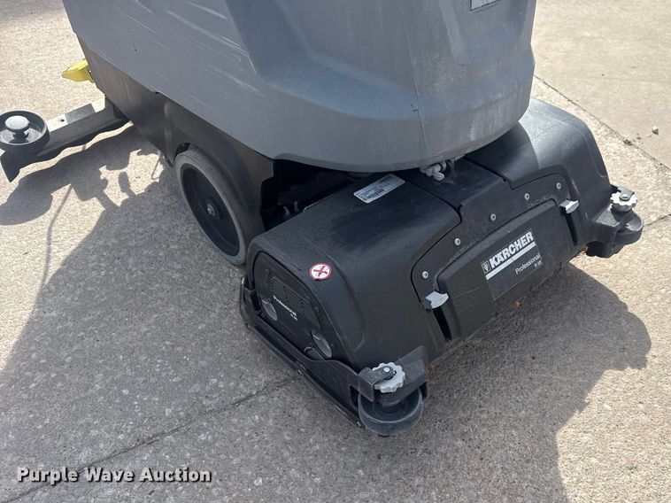 image for item DQ4354 2015 Karcher R65 floor scrubber