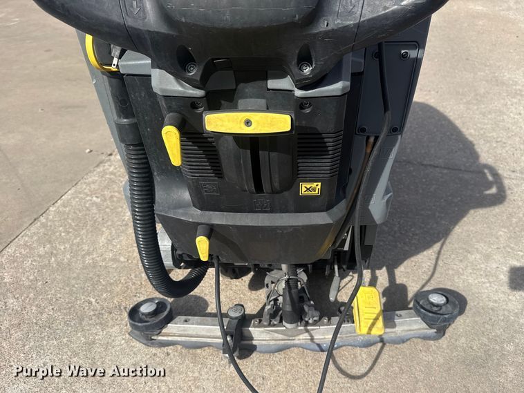 image for item DQ4354 2015 Karcher R65 floor scrubber