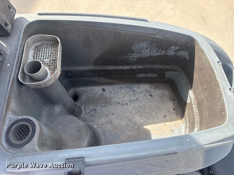 image for item DQ4354 2015 Karcher R65 floor scrubber