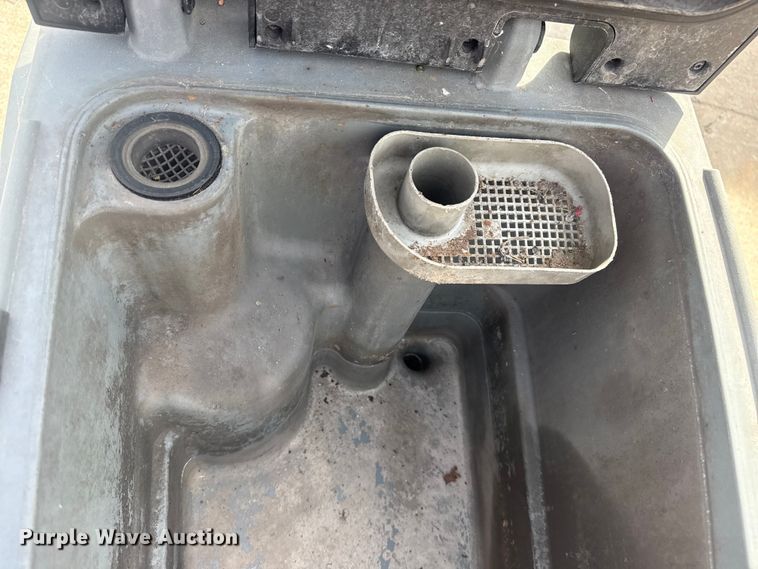 image for item DQ4354 2015 Karcher R65 floor scrubber