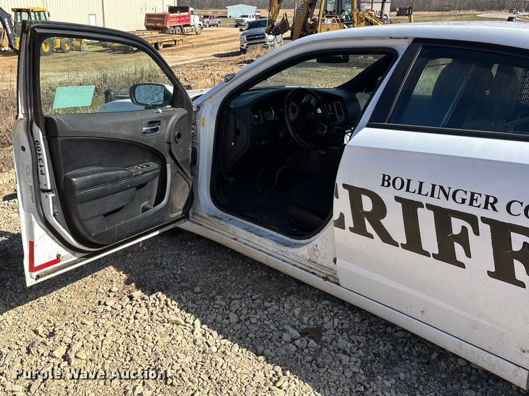 image for item DT0030 2013 Dodge Charger Police 