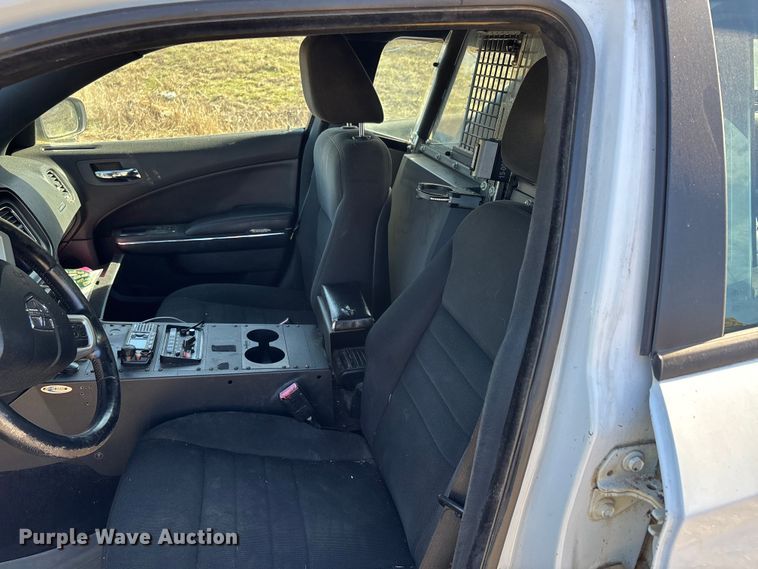 image for item DT0030 2013 Dodge Charger Police 