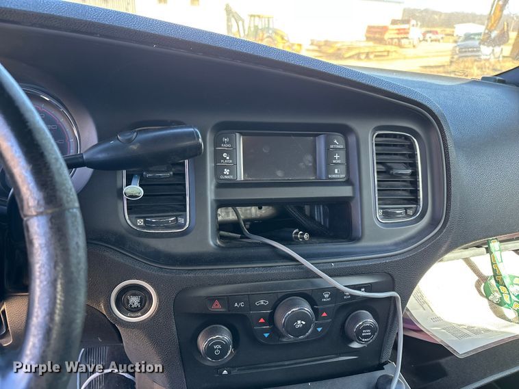 image for item DT0030 2013 Dodge Charger Police 