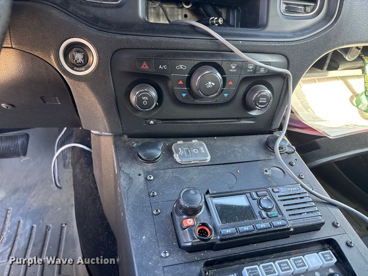 image for item DT0030 2013 Dodge Charger Police 