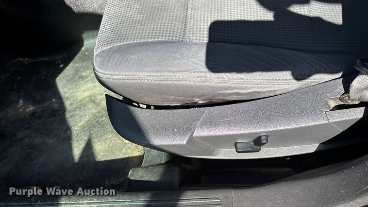 image for item DT0032 2010 Dodge Charger 