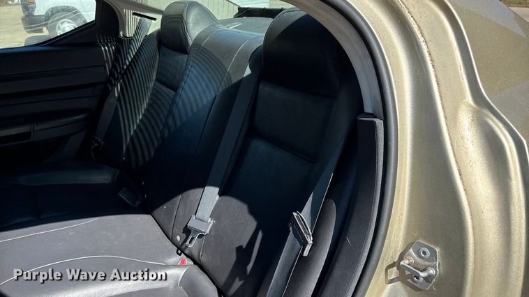 image for item DT0032 2010 Dodge Charger 