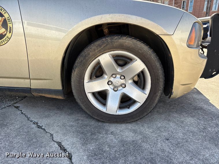 image for item DT0032 2010 Dodge Charger 