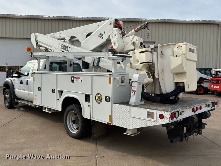 image for item DT0033 2014 Ford F550 Ext. Cab bucket truck