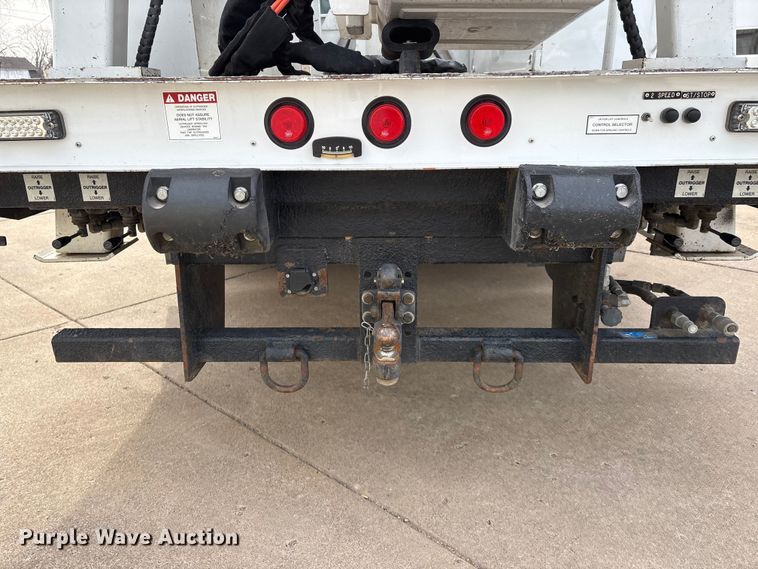 image for item DT0033 2014 Ford F550 Ext. Cab bucket truck