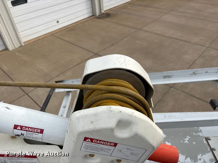 image for item DT0033 2014 Ford F550 Ext. Cab bucket truck