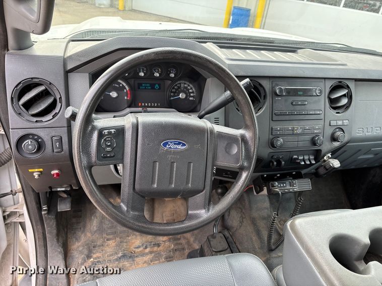 image for item DT0033 2014 Ford F550 Ext. Cab bucket truck