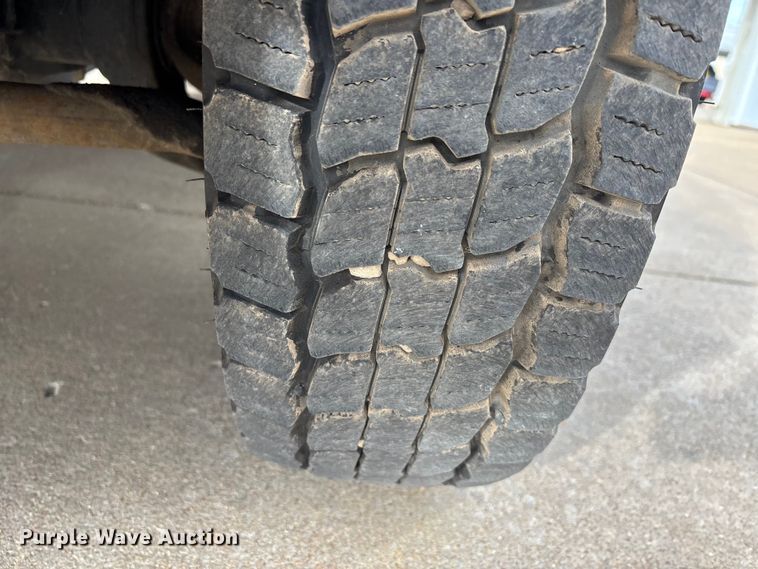 image for item DT0033 2014 Ford F550 Ext. Cab bucket truck