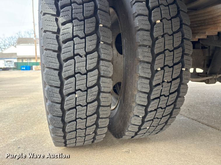 image for item DT0033 2014 Ford F550 Ext. Cab bucket truck