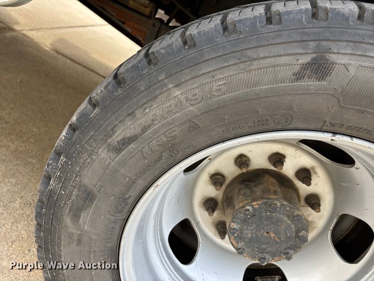 image for item DT0033 2014 Ford F550 Ext. Cab bucket truck