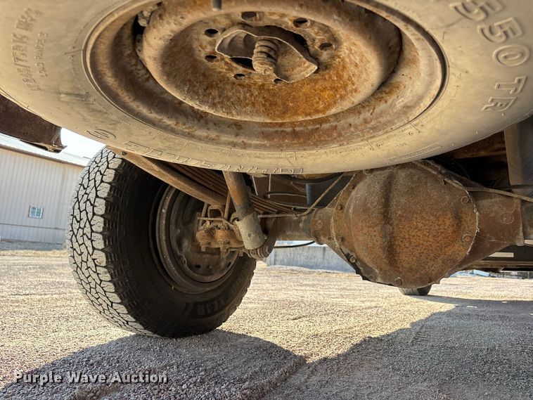 image for item DT0038 1997 Chevrolet K2500 Cheyenne pickup truck