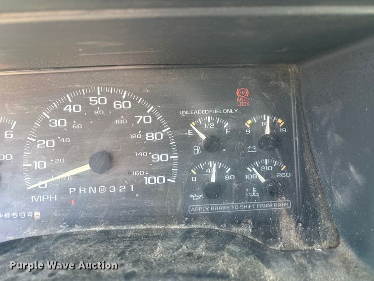 image for item DT0038 1997 Chevrolet K2500 Cheyenne pickup truck