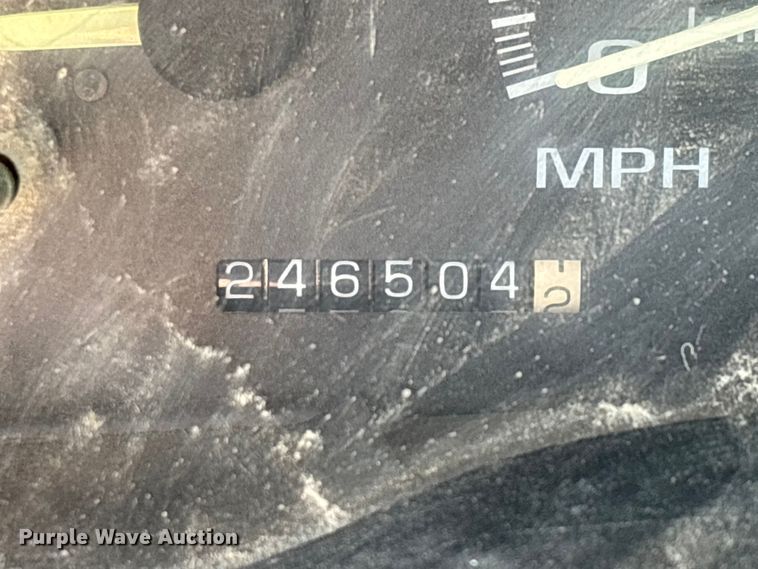 image for item DT0038 1997 Chevrolet K2500 Cheyenne pickup truck