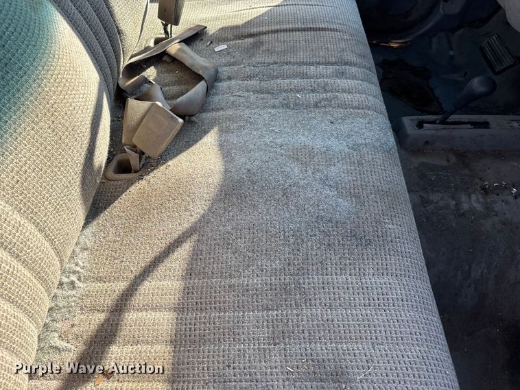 image for item DT0038 1997 Chevrolet K2500 Cheyenne pickup truck