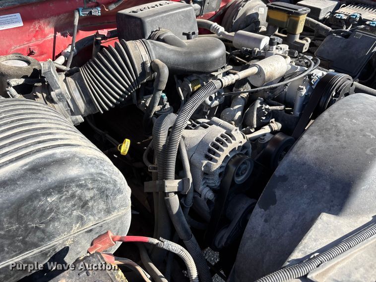 image for item DT0038 1997 Chevrolet K2500 Cheyenne pickup truck