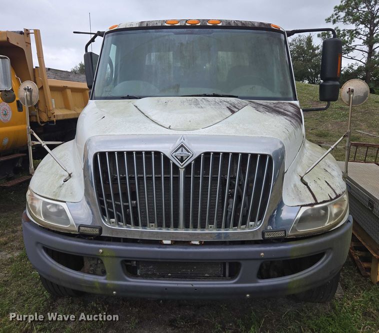 image for item DU2580 2009 International Dura Star street sweeper