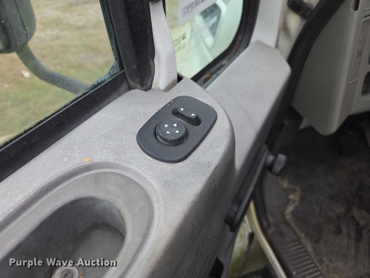 image for item DU2580 2009 International Dura Star street sweeper