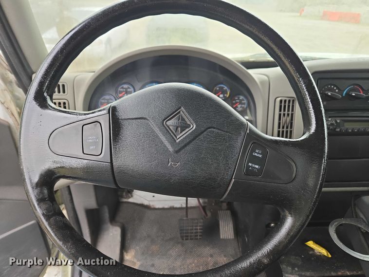 image for item DU2580 2009 International Dura Star street sweeper