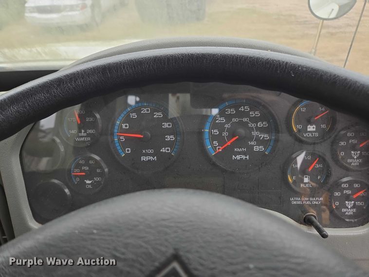 image for item DU2580 2009 International Dura Star street sweeper