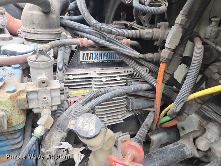 image for item DU2580 2009 International Dura Star street sweeper