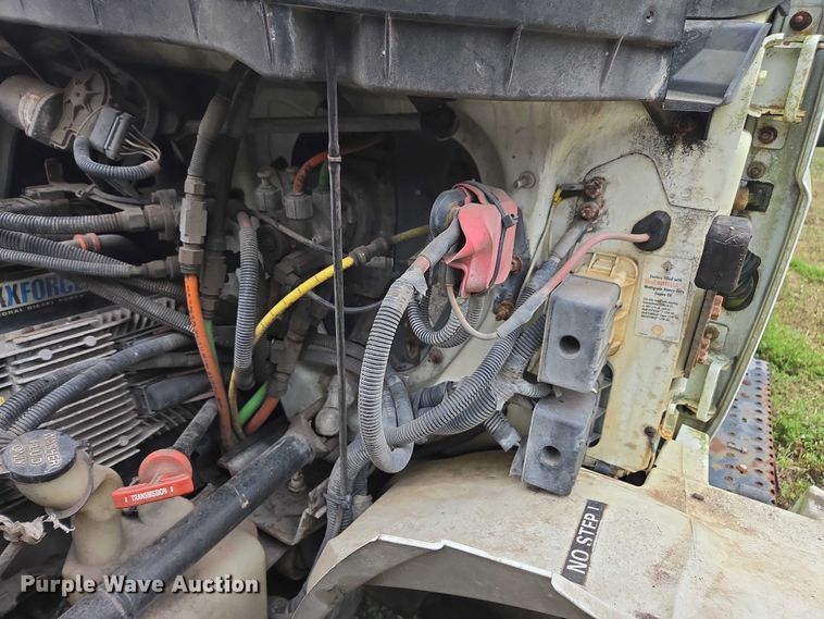 image for item DU2580 2009 International Dura Star street sweeper