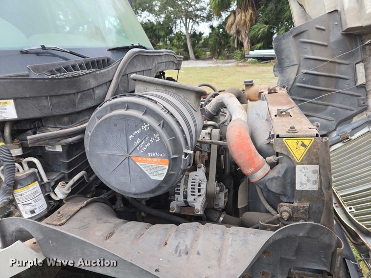 image for item DU2580 2009 International Dura Star street sweeper