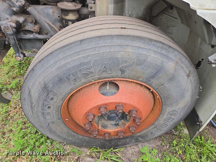 image for item DU2580 2009 International Dura Star street sweeper