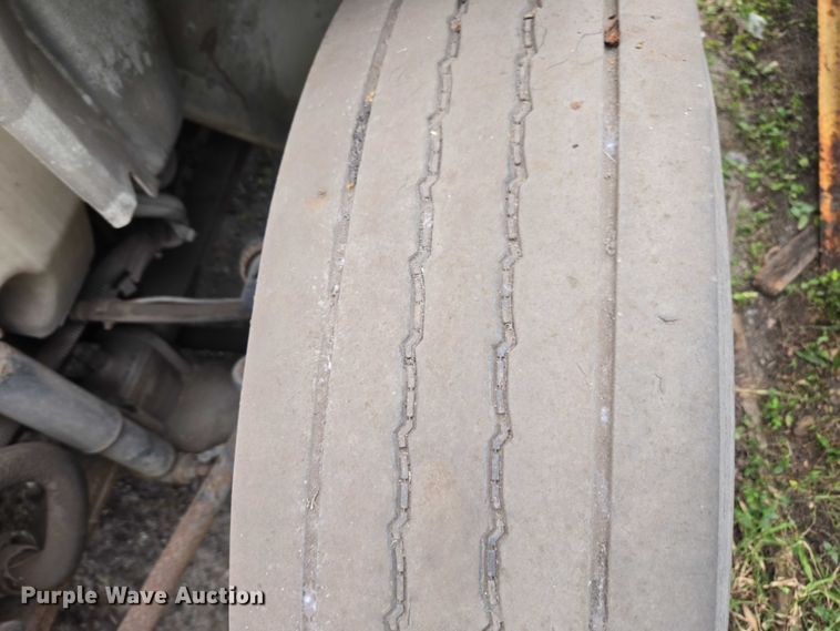 image for item DU2580 2009 International Dura Star street sweeper