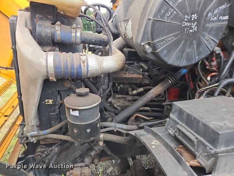 image for item DU2586 2000 Sterling L7501 dump truck